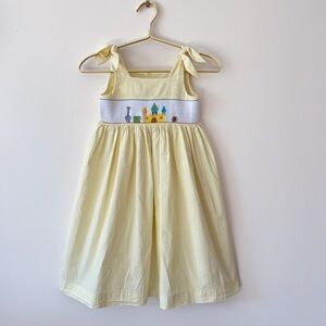 MOM & ME VGUC Hand Smocked Sandcastle Seersucker Tie Strap Dress